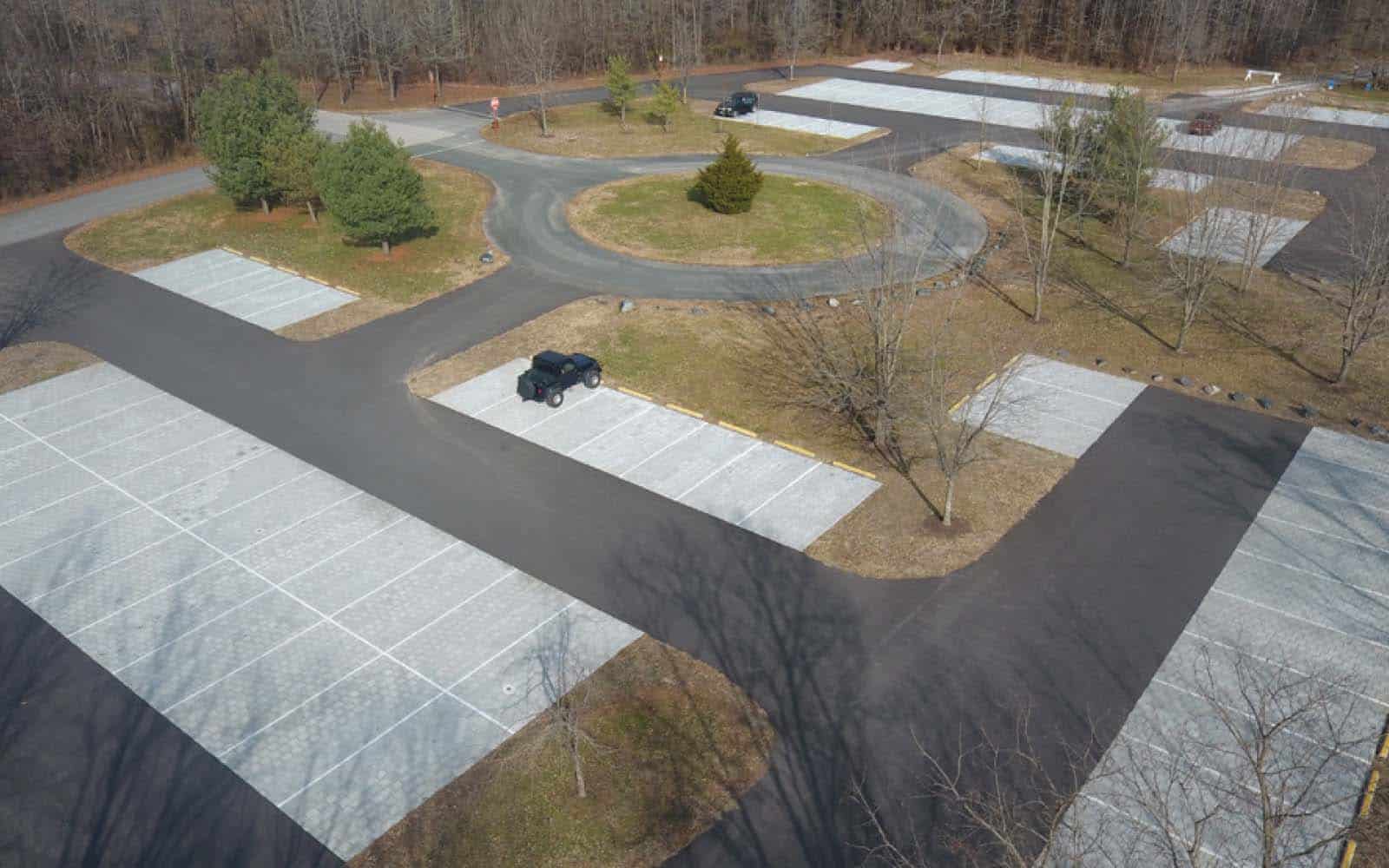 Case studies - Gravel parking is replaced with permeable paving system to reduce clogging and maintenance in Baltimore, MD